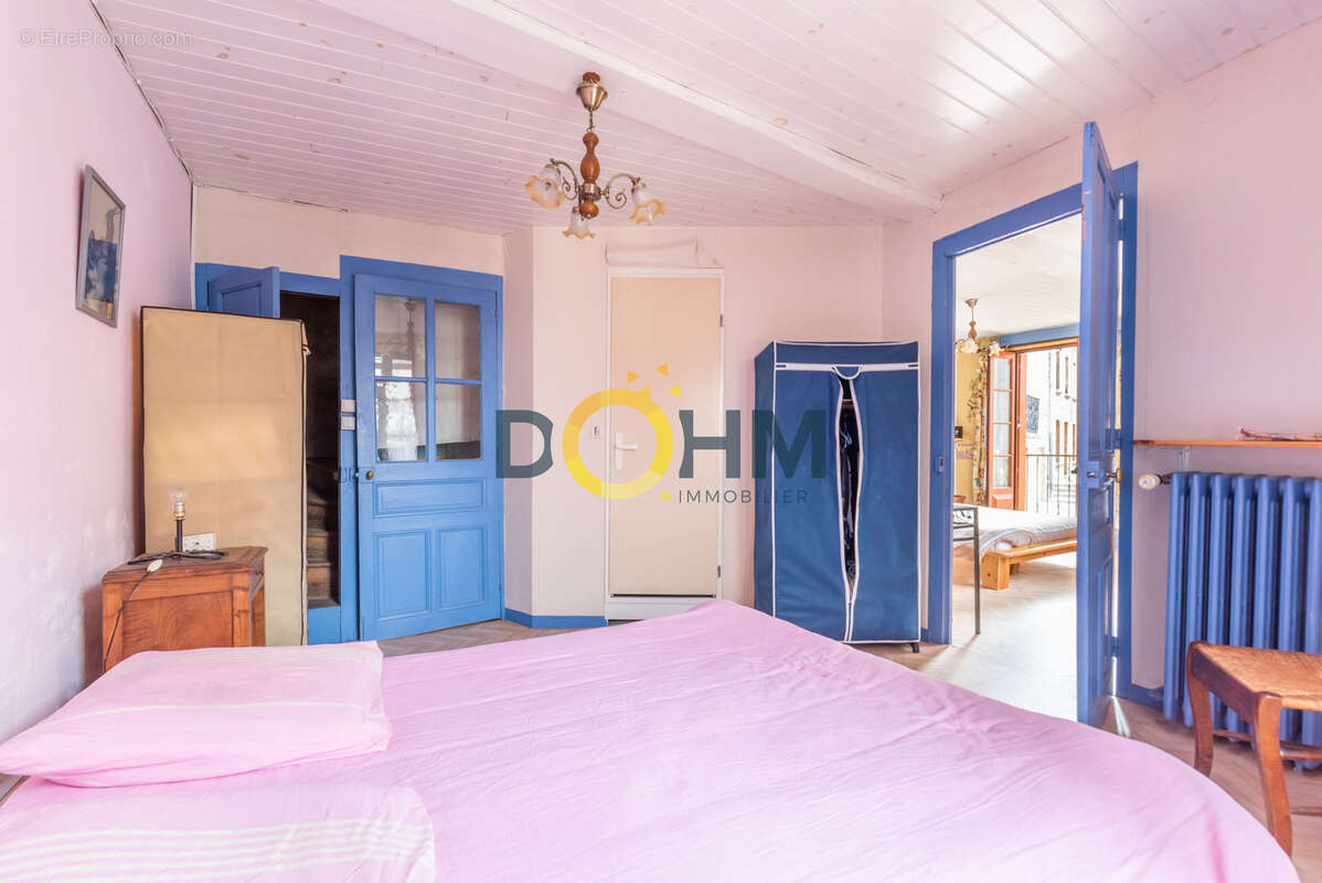 Maison à SAINT-PAL-DE-CHALENCON