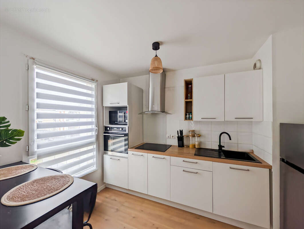 Appartement à VIGNEUX-SUR-SEINE