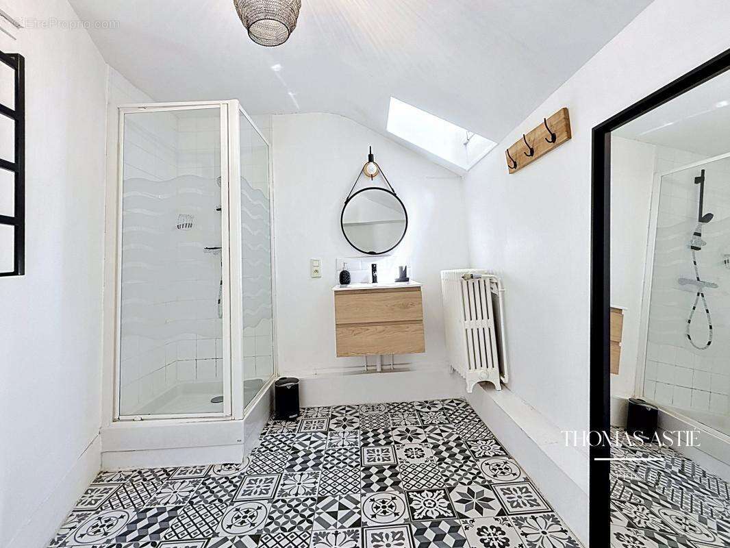 Maison 54 m² à Saumur  - photo 9