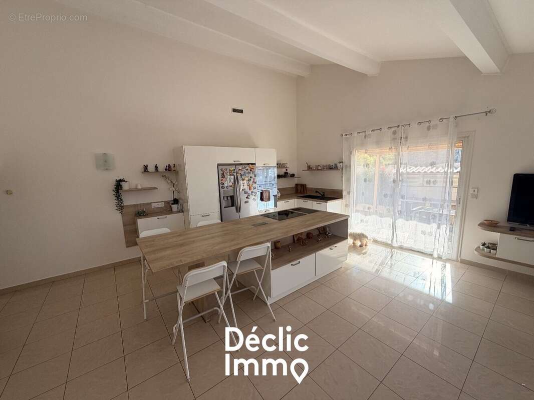 Maison à VILLENEUVE-LES-MAGUELONE