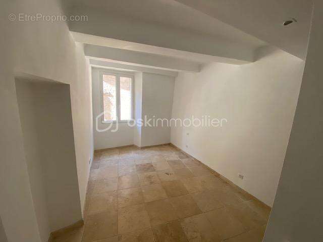 Appartement à FAYENCE