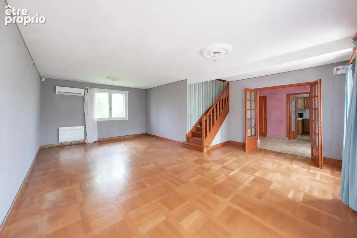 Maison familiale de 125 m² à Longperrier - photo 9
