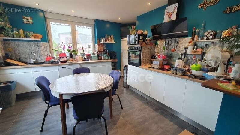 Maison à SAINT-LOUP-SUR-SEMOUSE