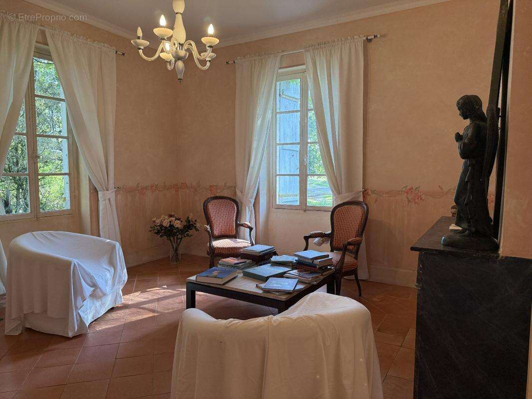 Maison à NERAC