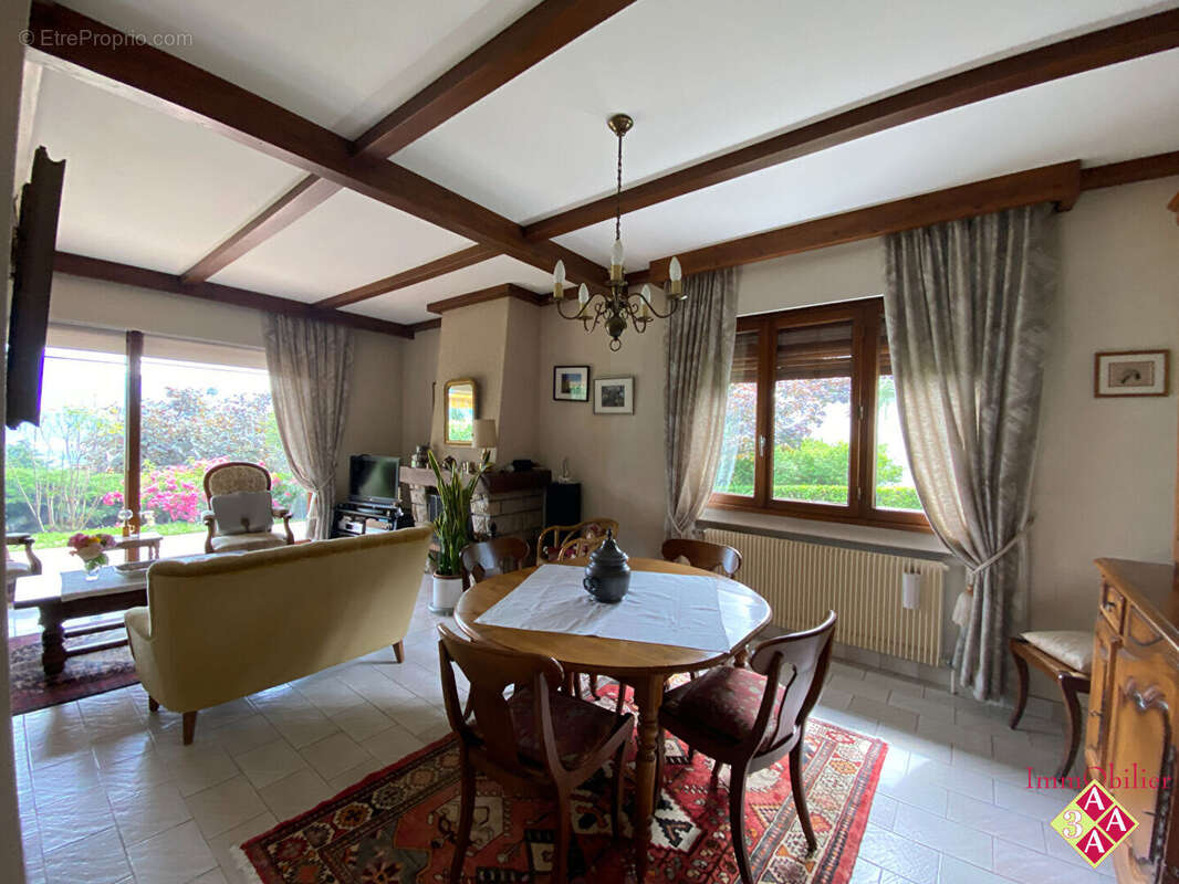 Maison à SAINT-ISMIER