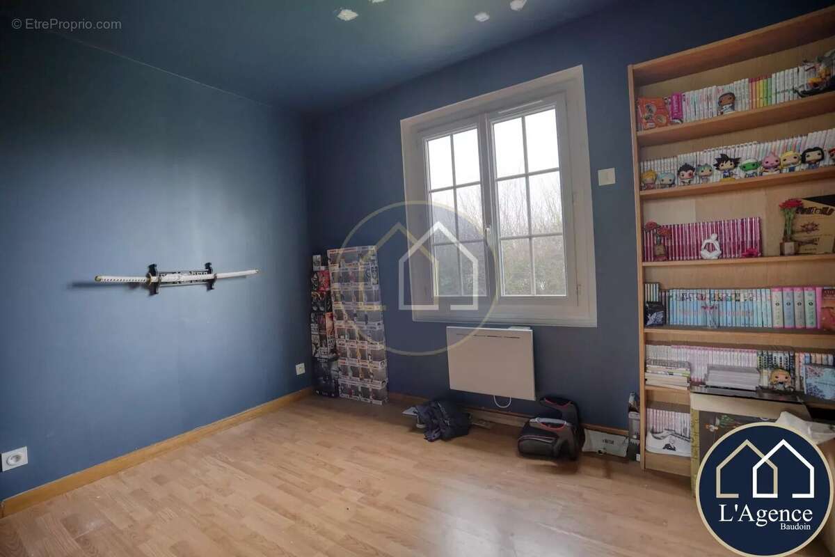 Maison à CHATEAUNEUF-EN-THYMERAIS