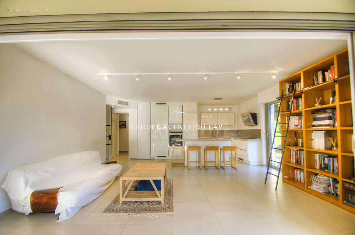 Appartement en rez de jardin dans residence - photo 2