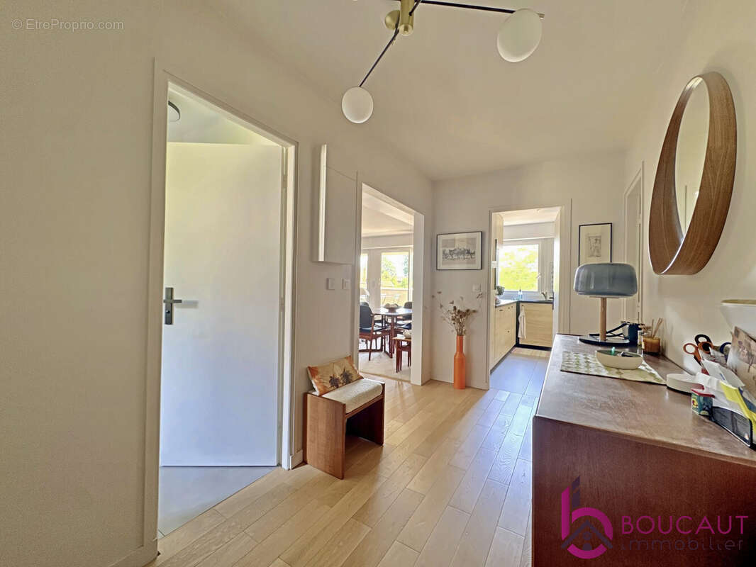Appartement à LE PLESSIS-ROBINSON
