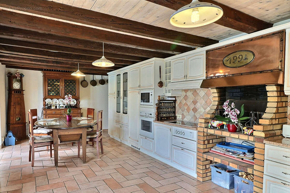 Maison 300 m² à Ballaison  - photo 9