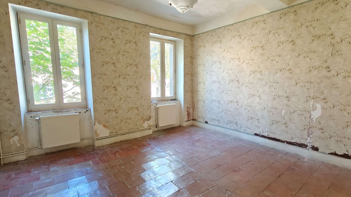 Maison à LOUPIA