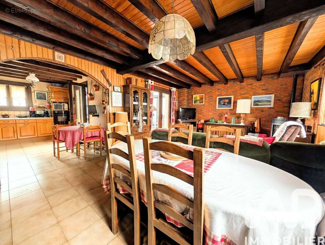 Photo 2 - Maison à LES ANGLES