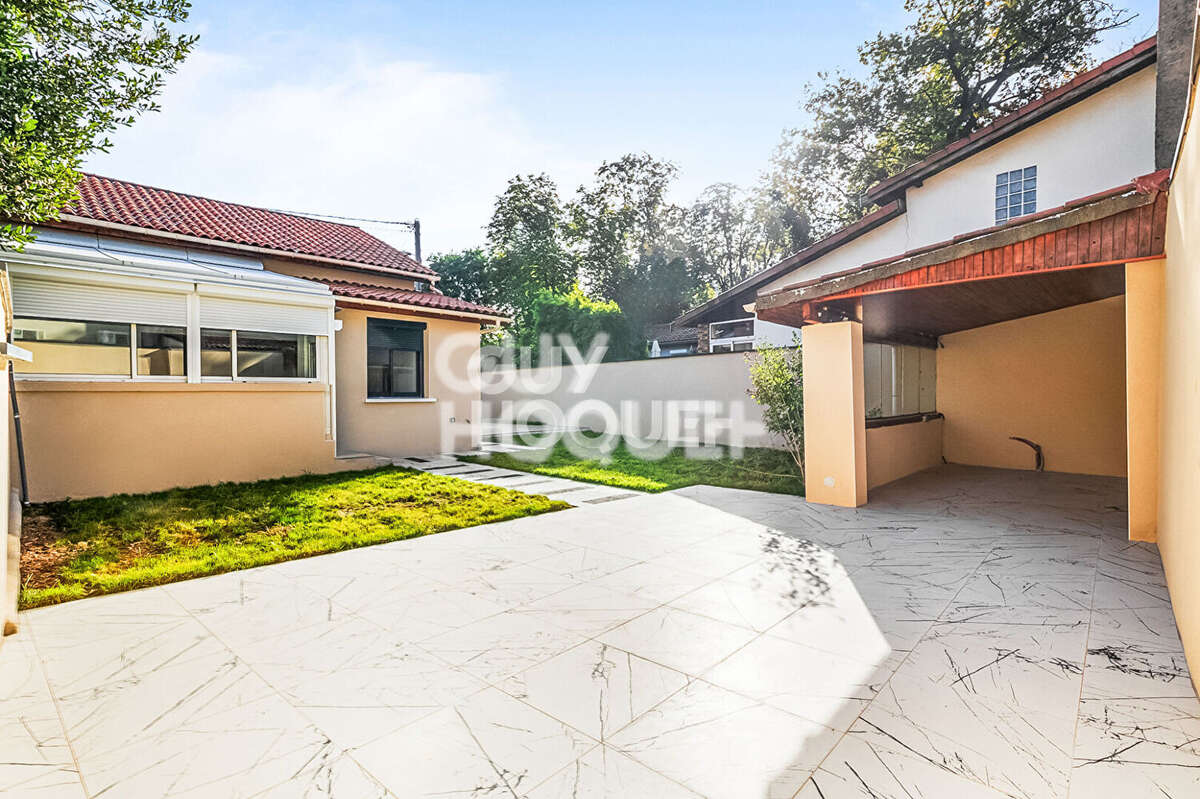 Maison à VILLEURBANNE