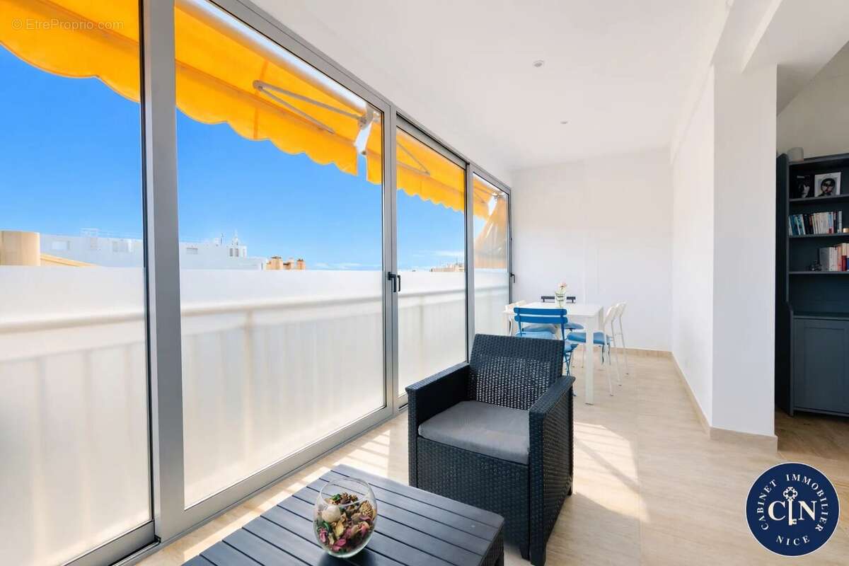Appartement à NICE
