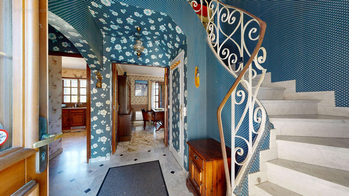 Maison à PLAISIR