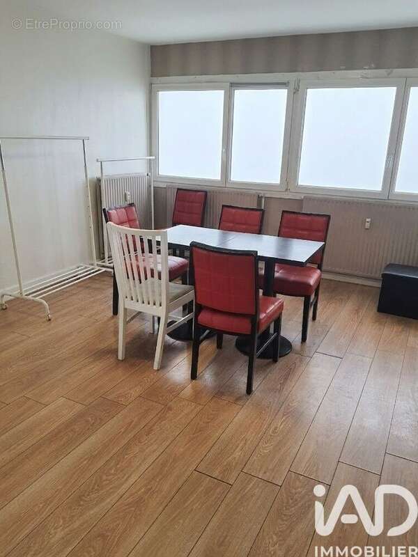 Photo 8 - Appartement à MONS-EN-BAROEUL