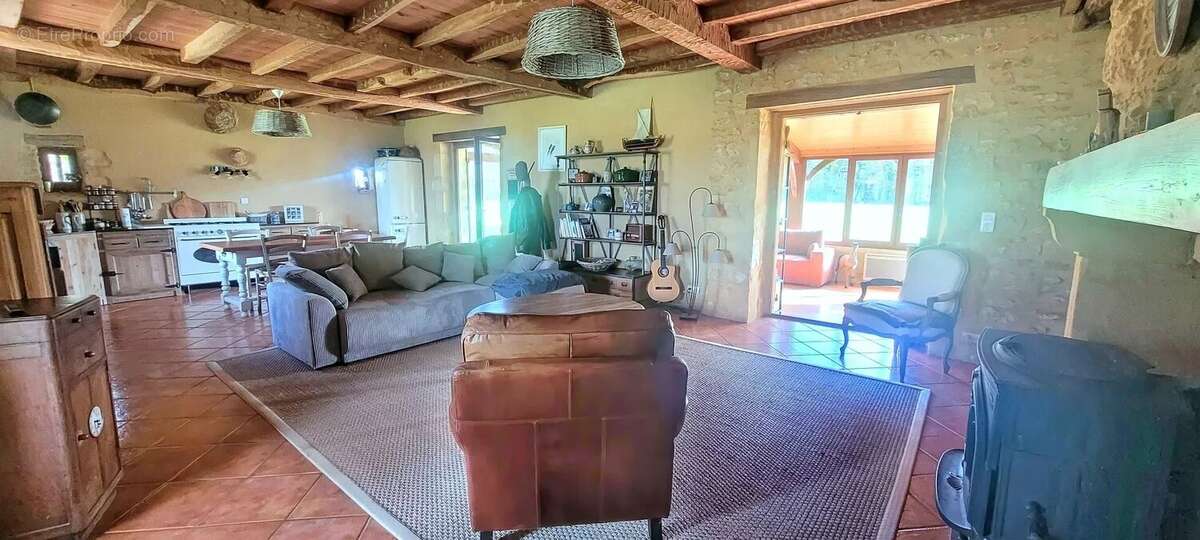 Maison à SAINT-AVIT-SENIEUR