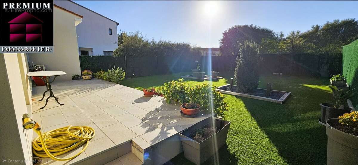 Maison à SAINT-ESTEVE