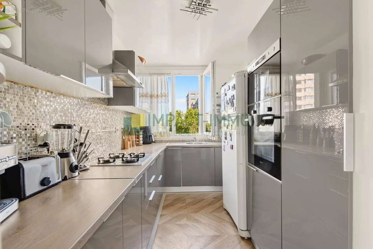 Appartement à CLICHY