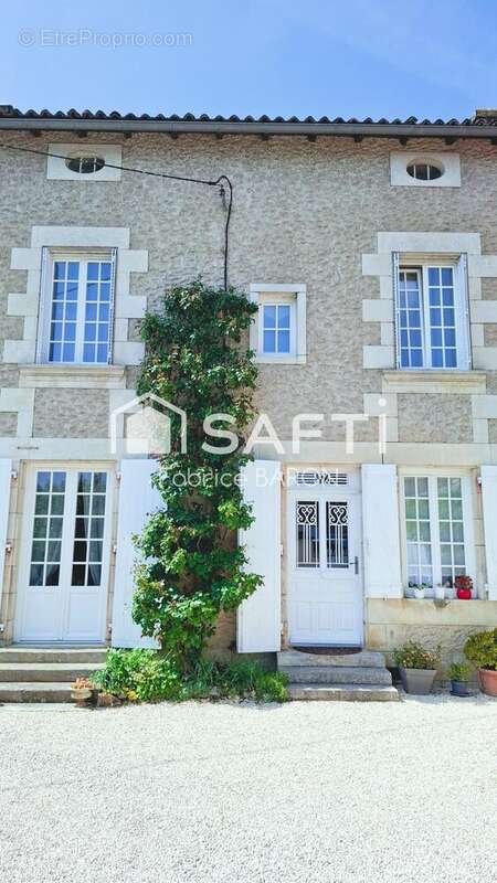 Photo 7 - Maison à LINIERS