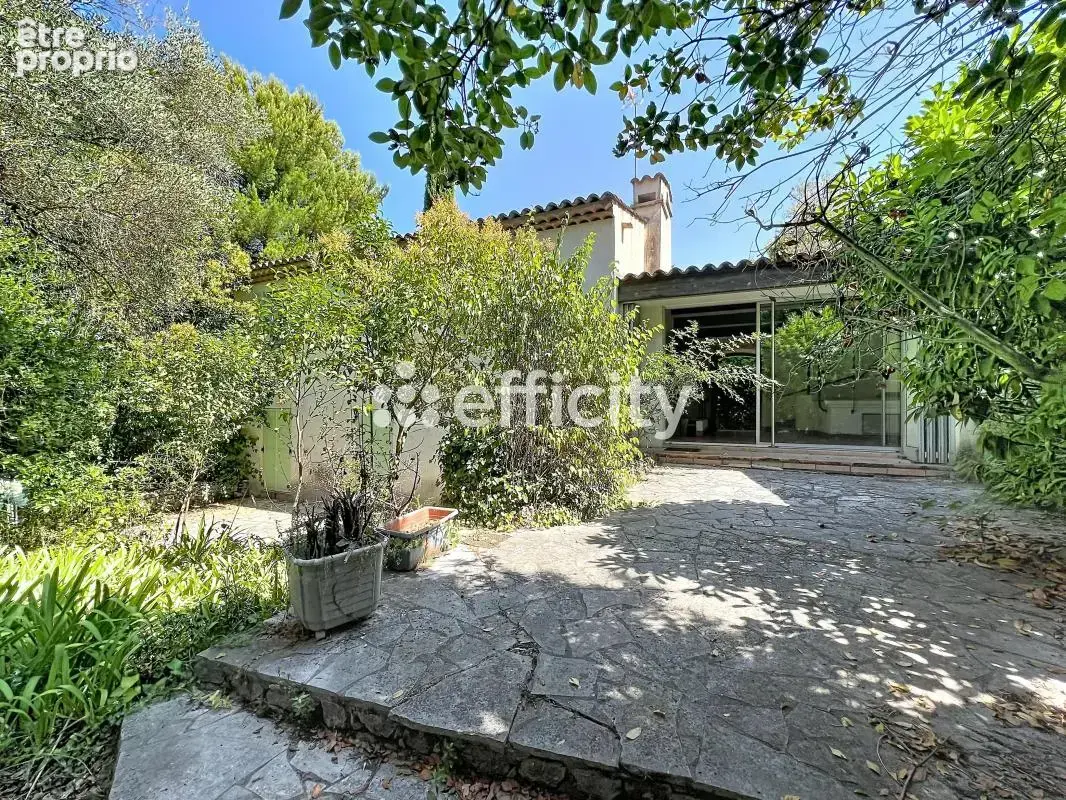 Maison à ANTIBES