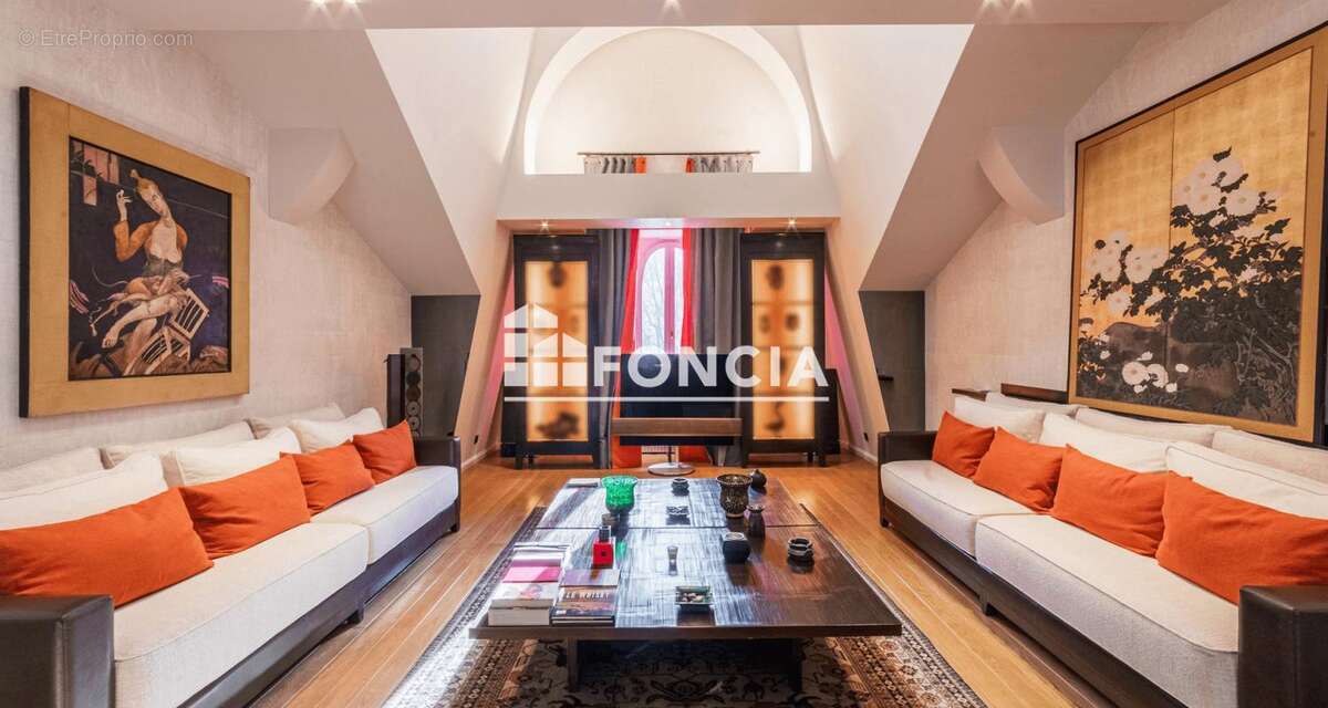 Appartement à LYON-6E