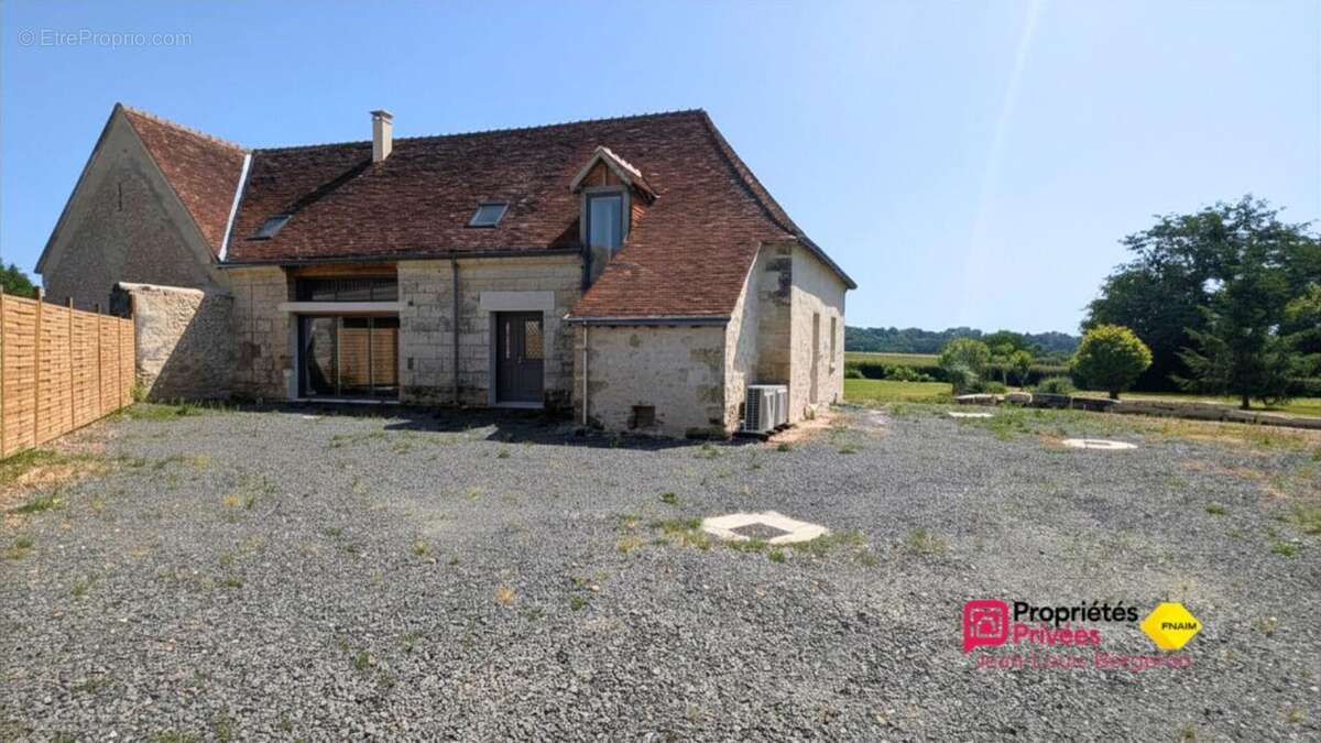 Maison à VERNOU-SUR-BRENNE