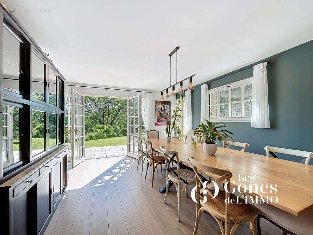 Maison à FRANCHEVILLE