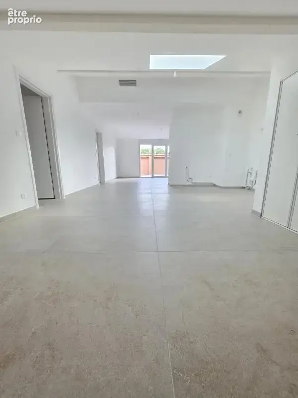 T4 Dernier étage 105m² - terrasse tropézienne 30m² - photo 4