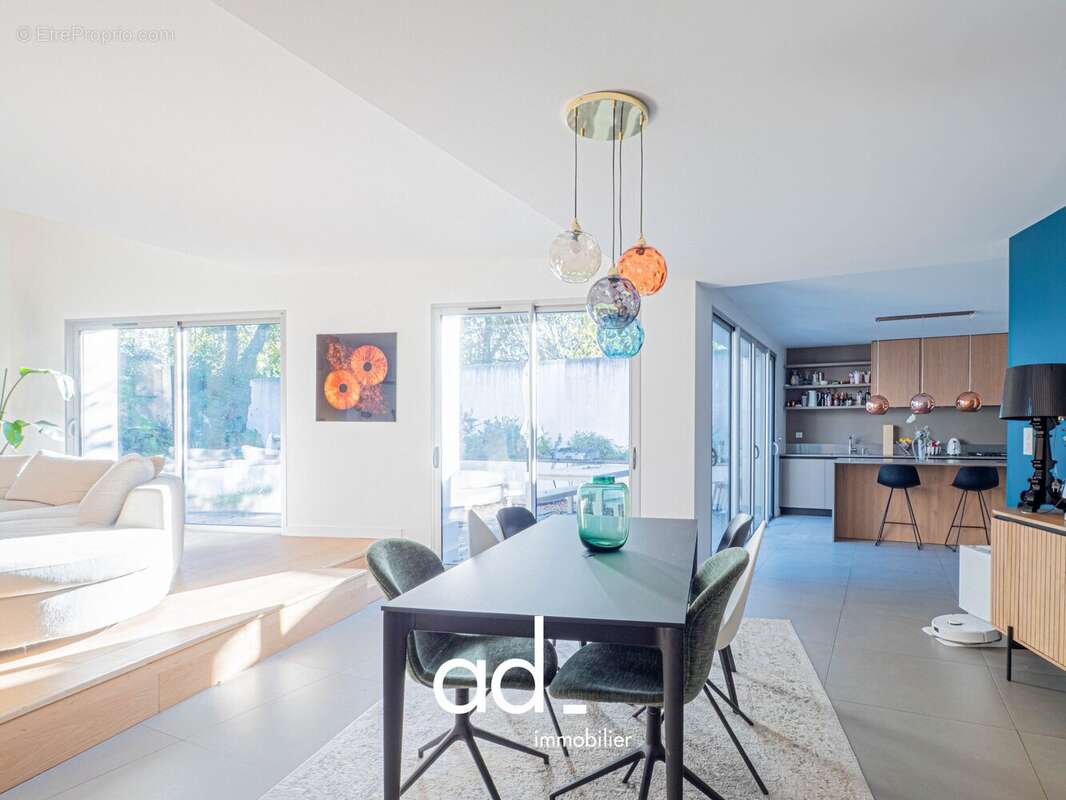 Maison à LA ROCHELLE