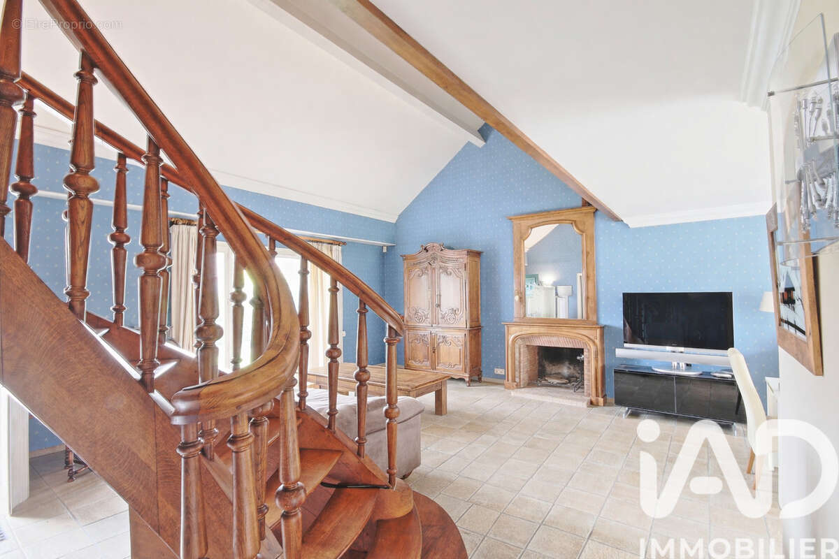 Photo 3 - Maison à ANZIN-SAINT-AUBIN