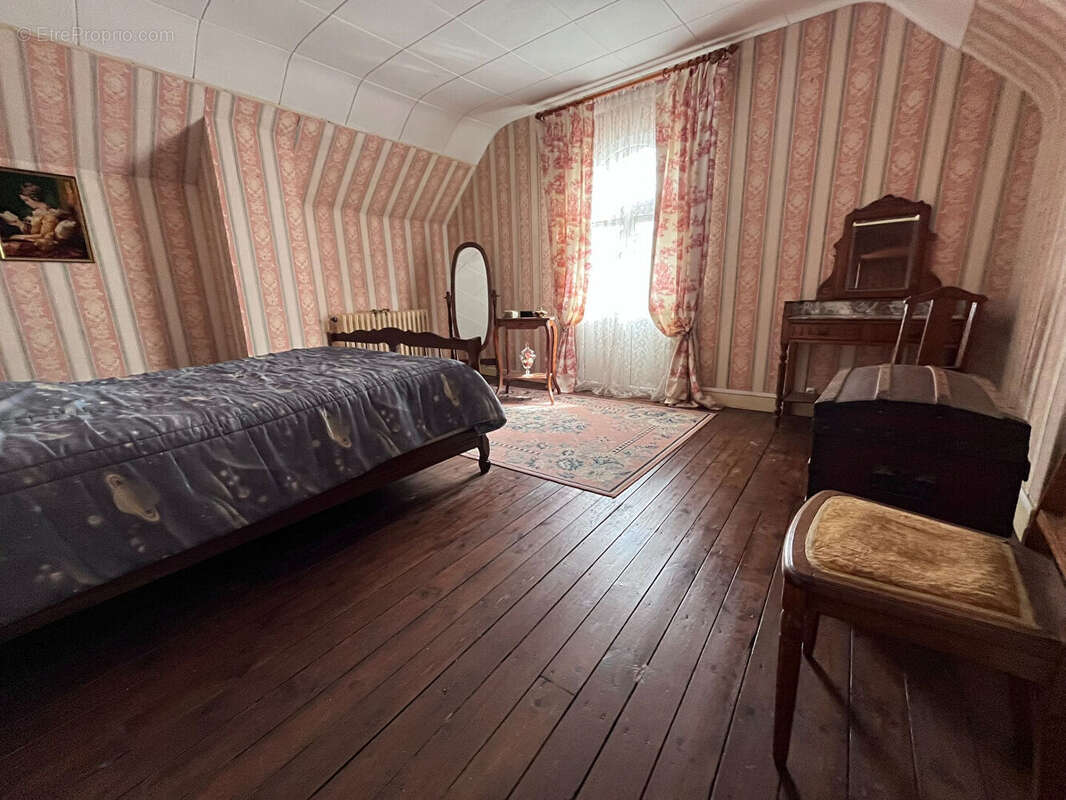 Maison à TERGNIER