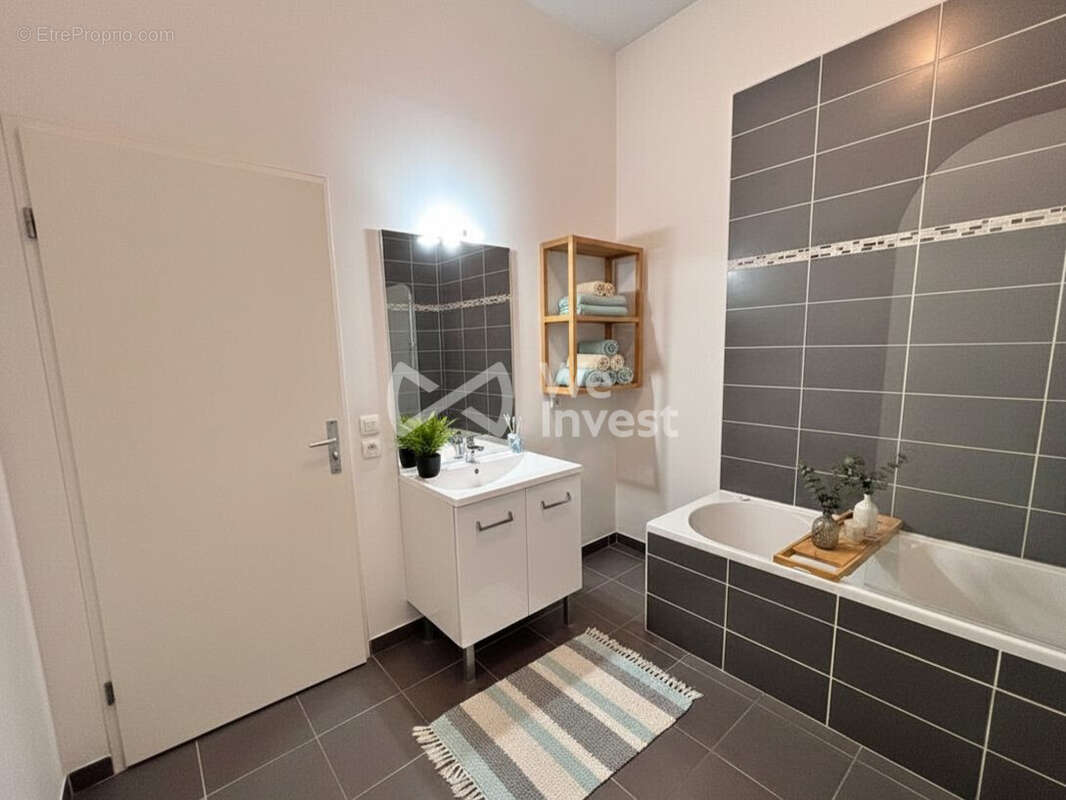 Appartement 54 m² à Lille  - photo 3