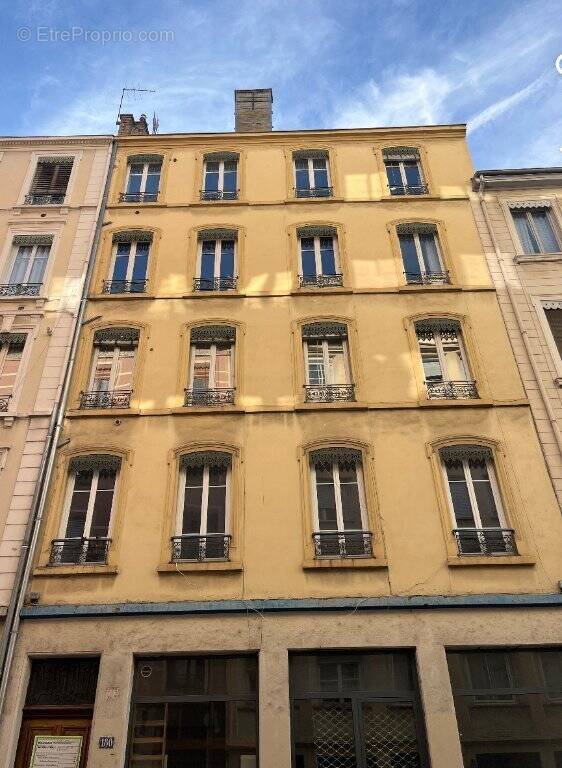 Appartement à LYON-6E