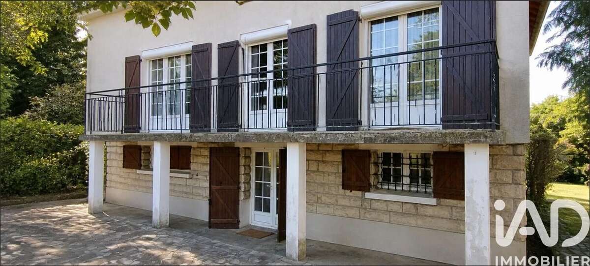 Photo 3 - Maison à SAINT-ARNOULT-EN-YVELINES