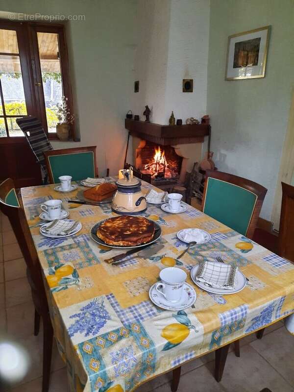 Maison de bourg avec terrasse - photo 8