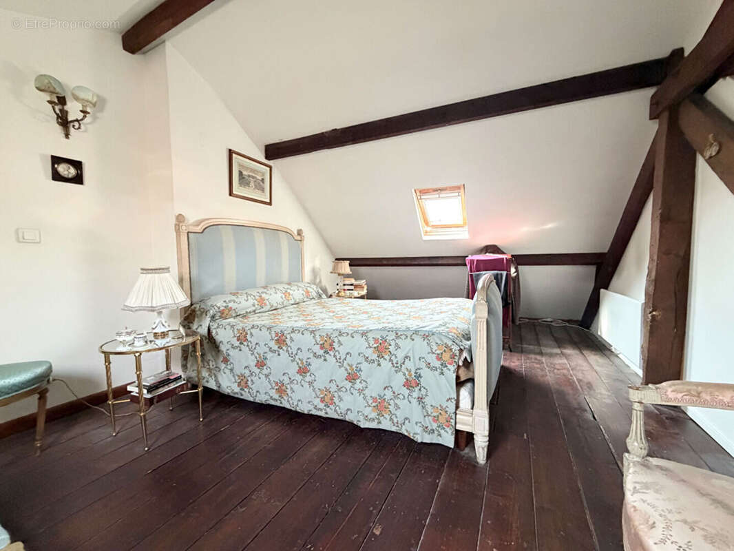Maison à SENLIS