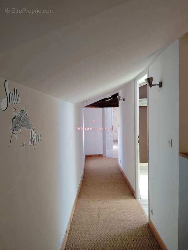 Maison 131 m² à Chabournay  - photo 32