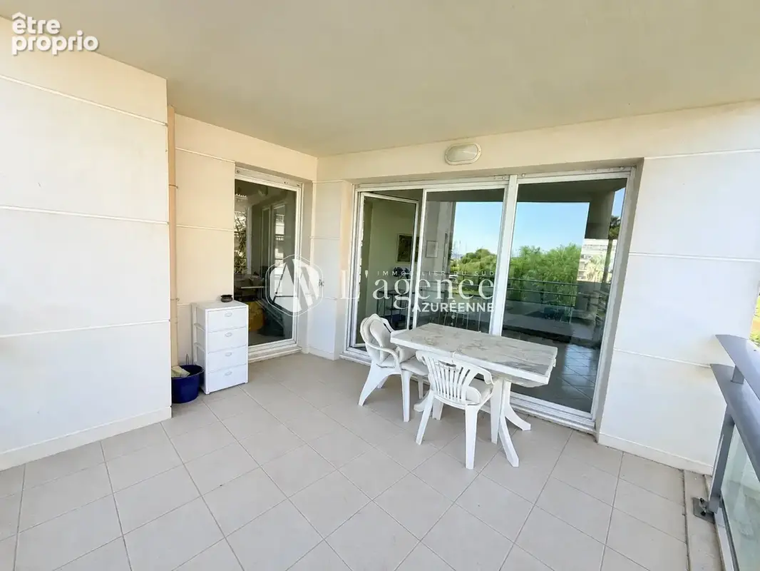 St laurent du var - vespins  - appartement 3 pièces de 73 m2 avec terrasse - stationnement - photo 2