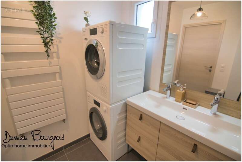 Appartement à CROZET