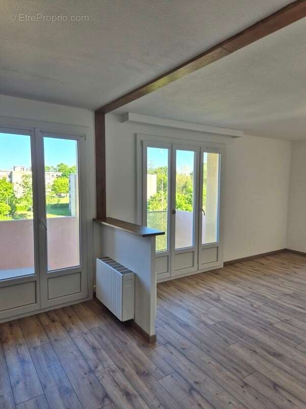 Appartement à DIGOIN