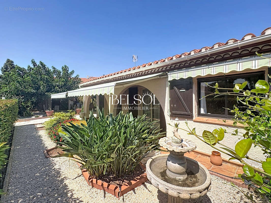 Maison 72 m² à Saint-Cyprien  - photo 2