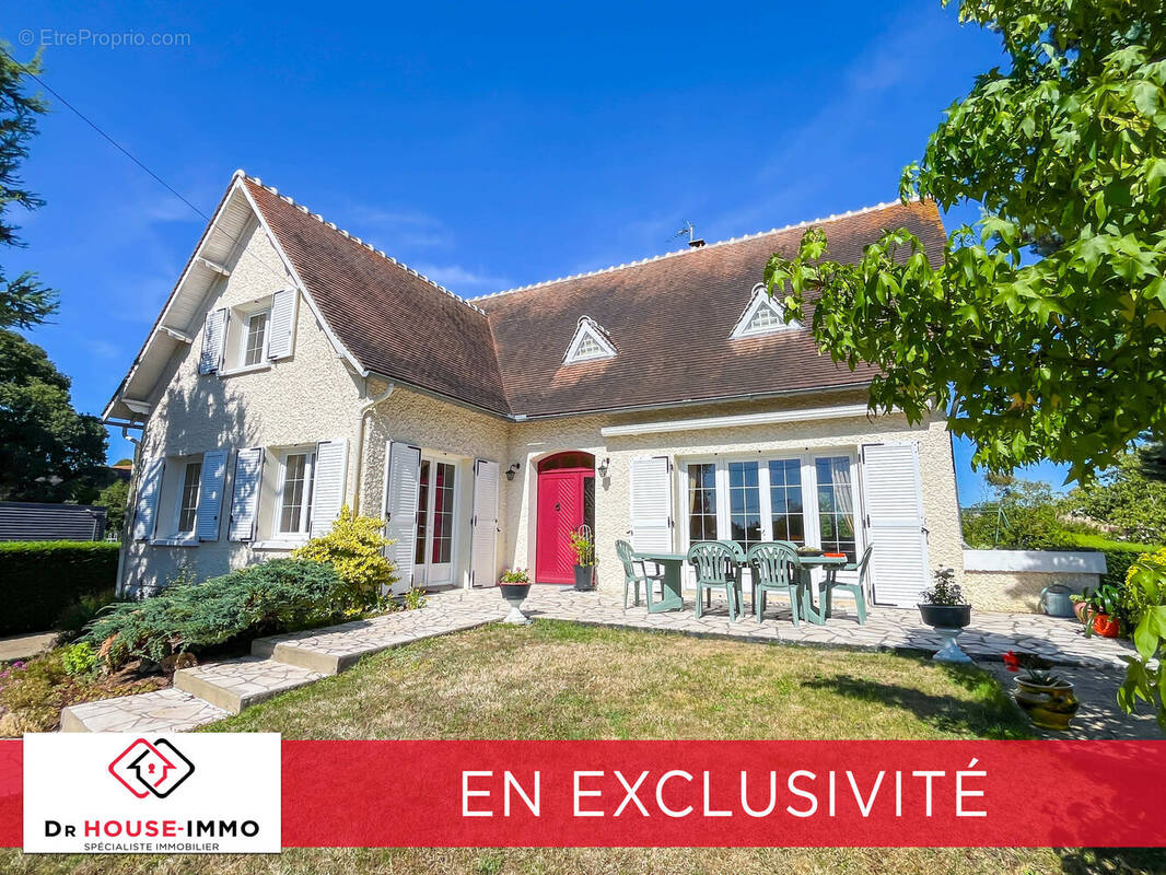 Maison à CHATELLERAULT