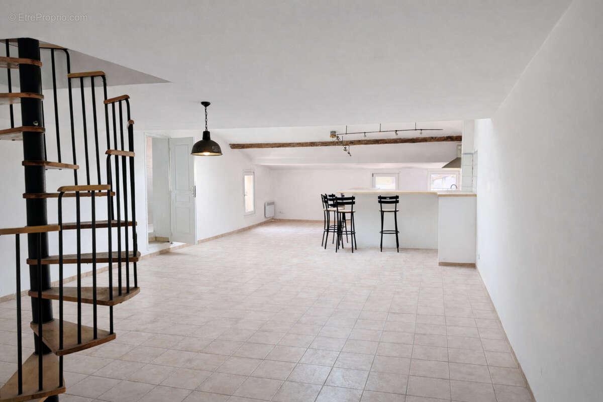 Appartement à AIX-EN-PROVENCE