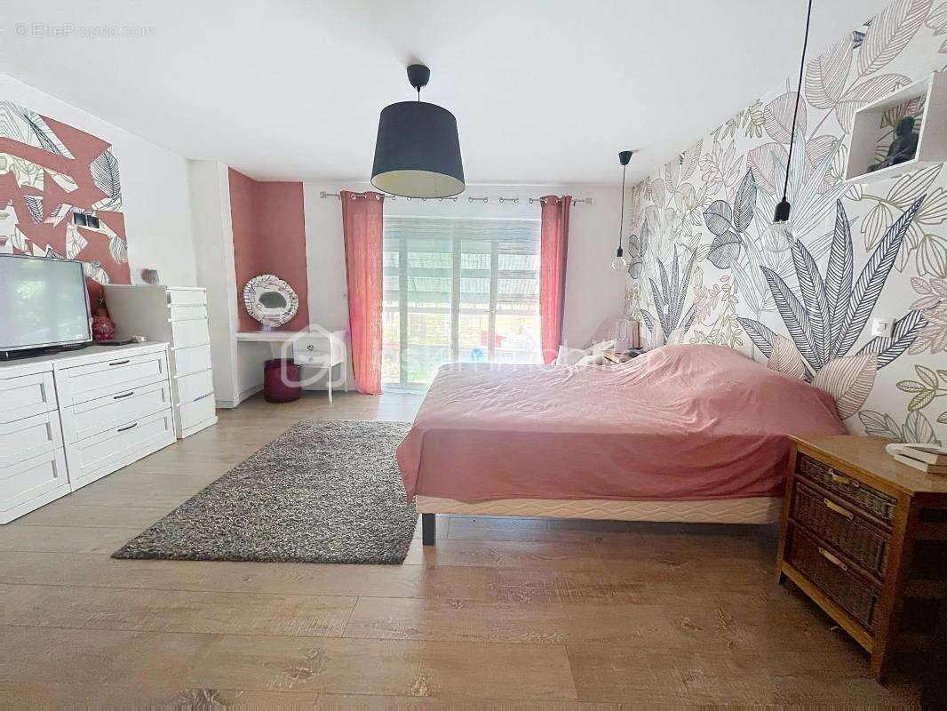 Maison entierement renovee, tres econome en energie - photo 10