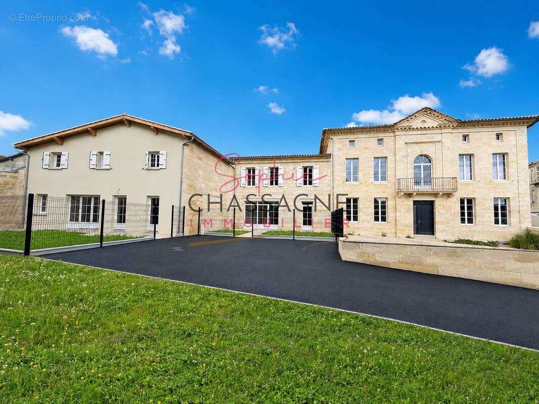 Maison à SAINT-EMILION