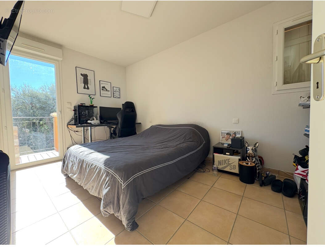 Maison à ROQUEBRUNE-SUR-ARGENS