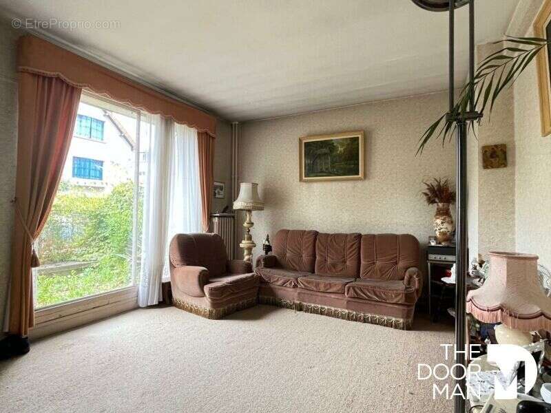 Appartement à VERSAILLES
