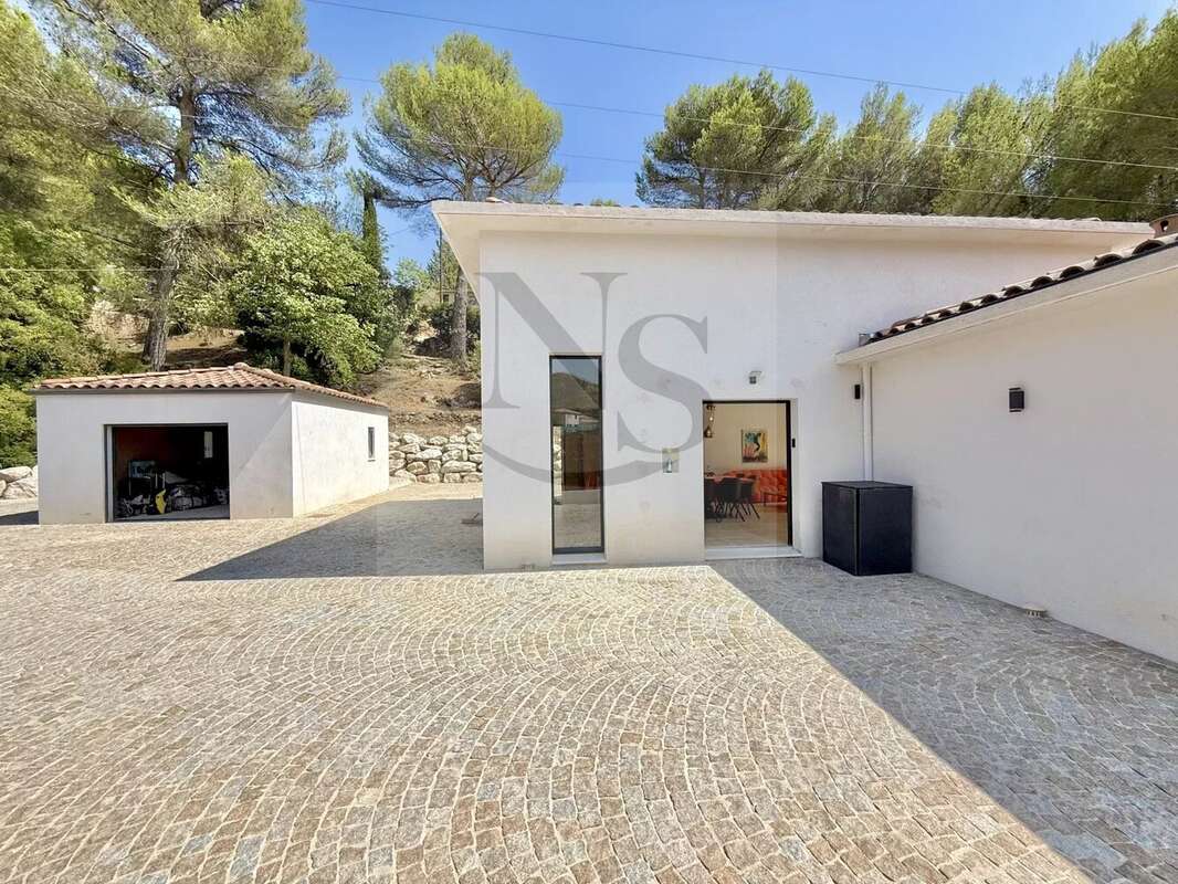 La bouilladisse villa contemporaine haut de gamme - photo 17