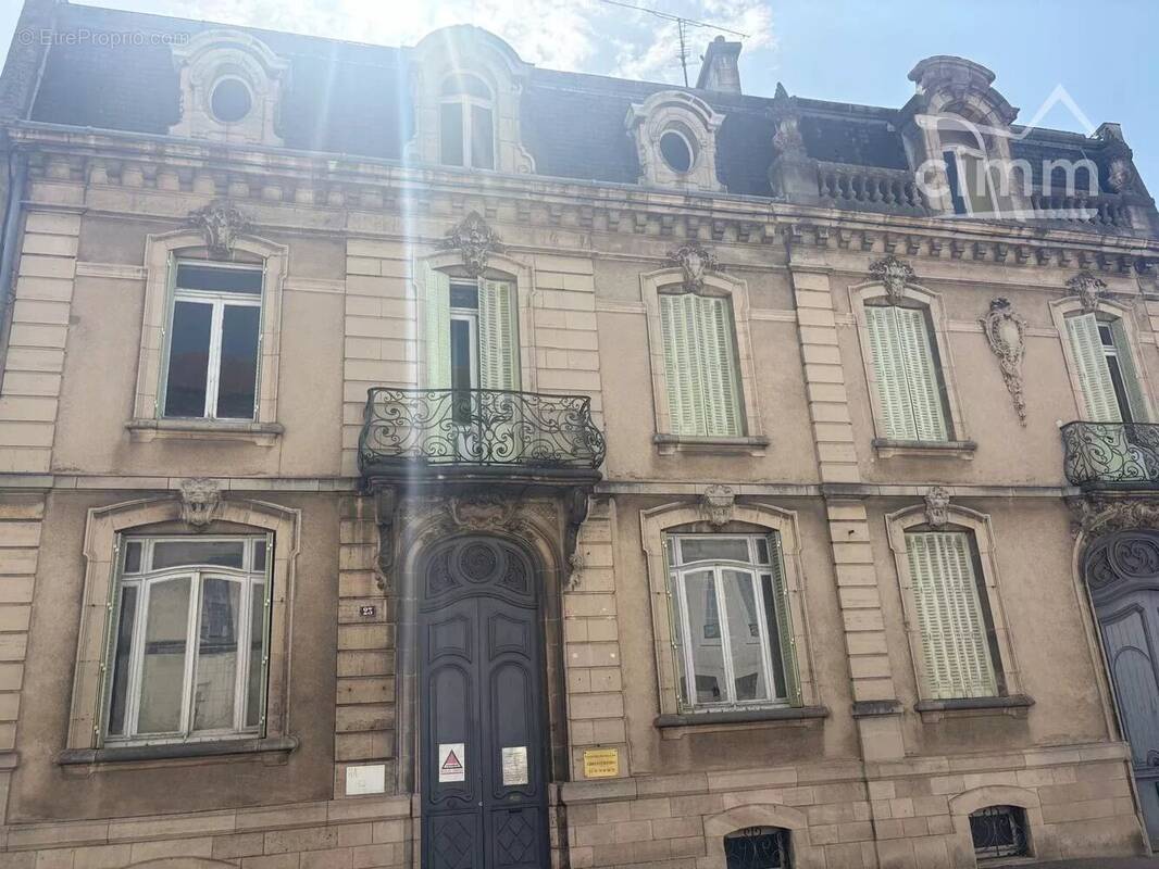 Maison à COMMERCY