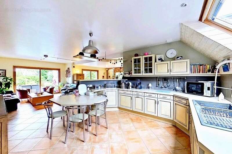 Maison à PLEUMEUR-BODOU